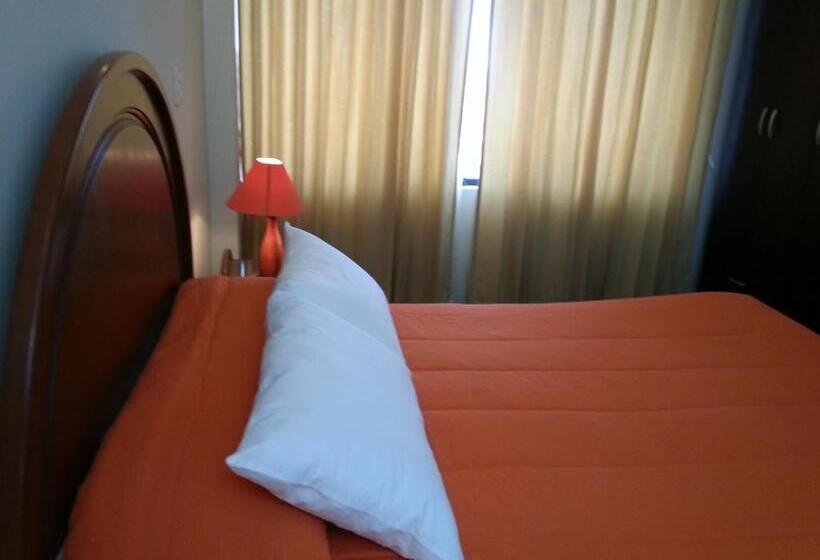 ジュニアスイート, La Almohada Del Rey