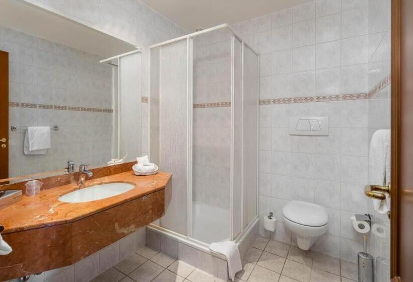 Номер Стандарт, Le Rive