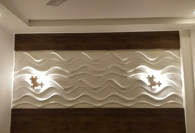 اتاق استاندارد با چشم‌انداز شهر, Leisure Boutique