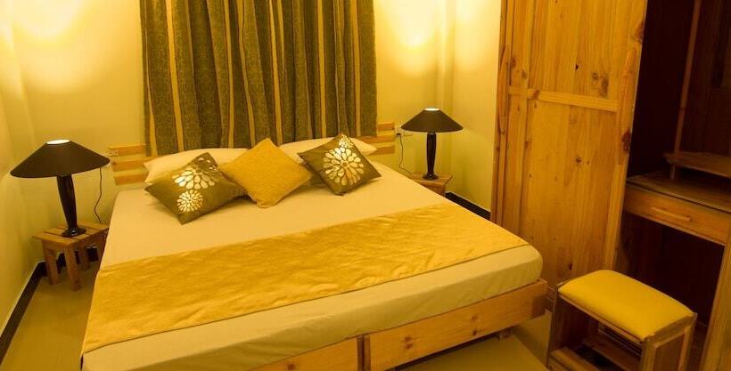 اتاق استاندارد با چشم‌انداز شهر, Leisure Boutique