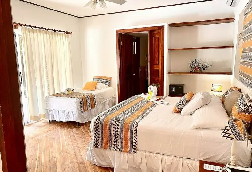 اتاق استاندارد سه نفره, Montelaguna Boutique