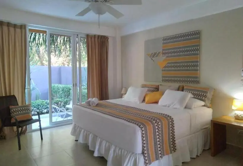 اتاق استاندارد سه نفره, Montelaguna Boutique