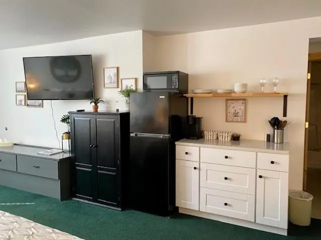 デラックスの４人部屋, Moose Creek Lodge & Suites