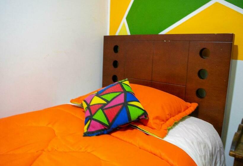 Номер Стандарт Индивидуальный Совместная Ванная, Onde Pepe Hostel