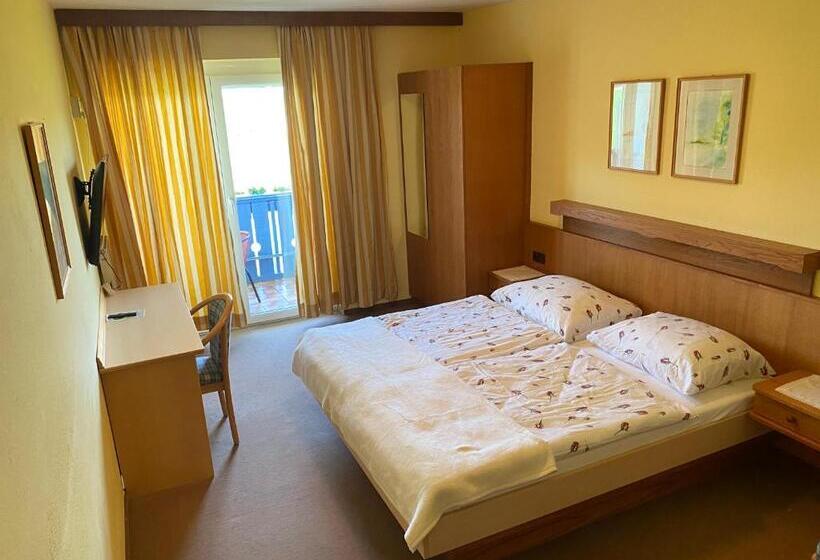 Pokój Standard, Pension Carinthia