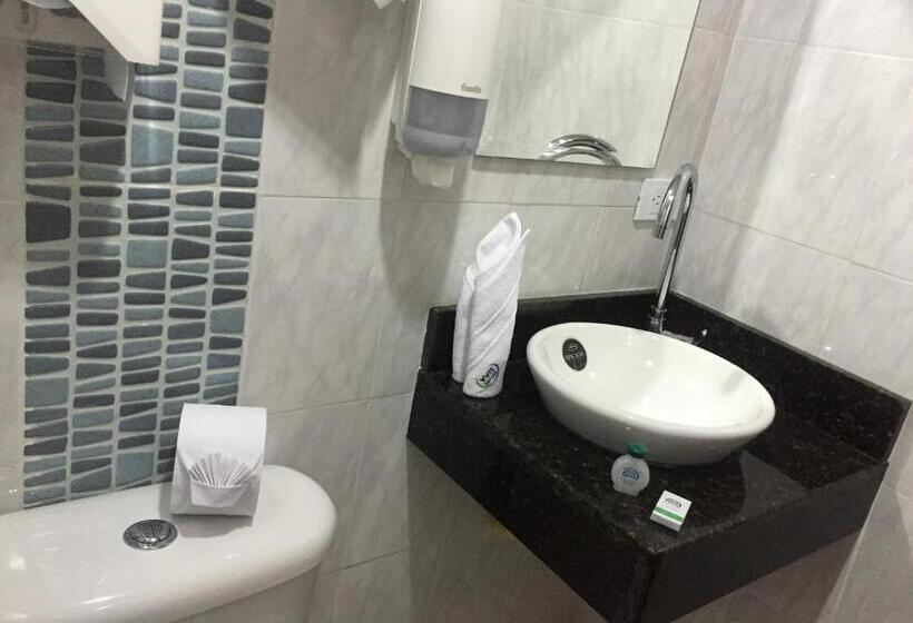 اتاق لوکس خانوادگی, Sipa