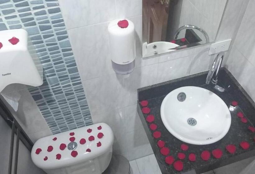 اتاق لوکس, Sipa