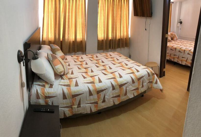 Standaard Driepersoonskamer, Springhills Quito Airport