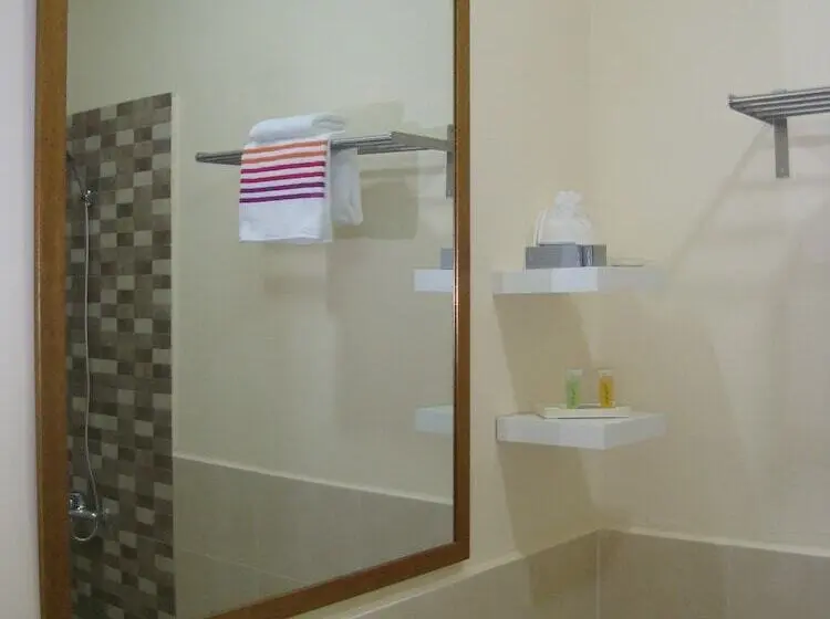 استودیوی لوکس, Villa Dia Guesthouse