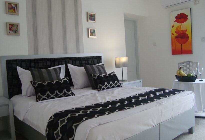 استودیوی لوکس, Villa Dia Guesthouse