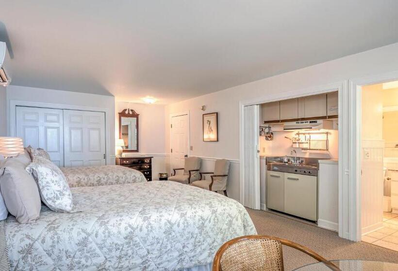 バルコニー付スタンダード４ベッドルーム, Wades Point Inn On The Bay