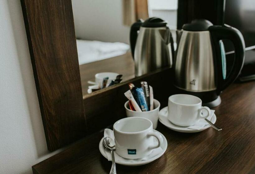 اتاق استاندارد, Walewscy