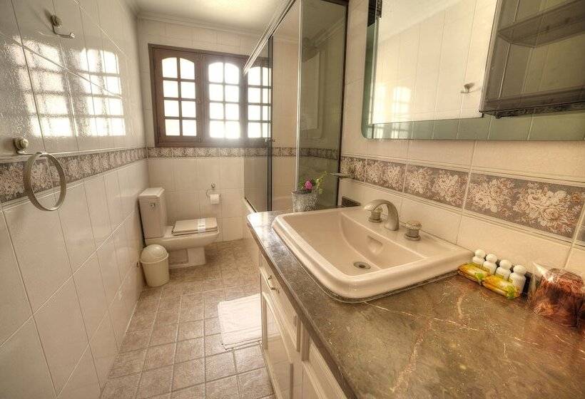 اتاق خانوادگی, La Tua Casa Hotel Boutique