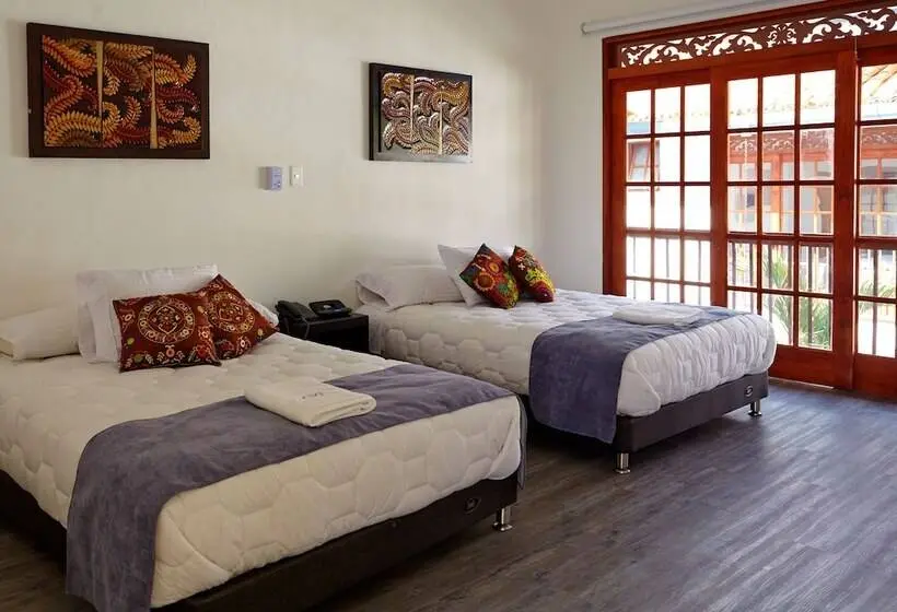 Standard Neljän Hengen Huone, Lombok Hotel & Spa Antes Hotel Casablanca