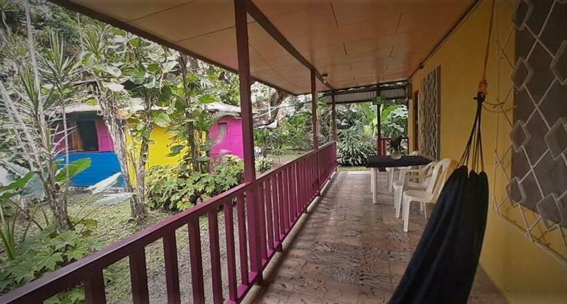 标准间, Cabinas Algebra