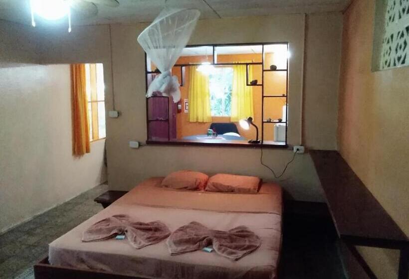 标准平房, Cabinas Algebra