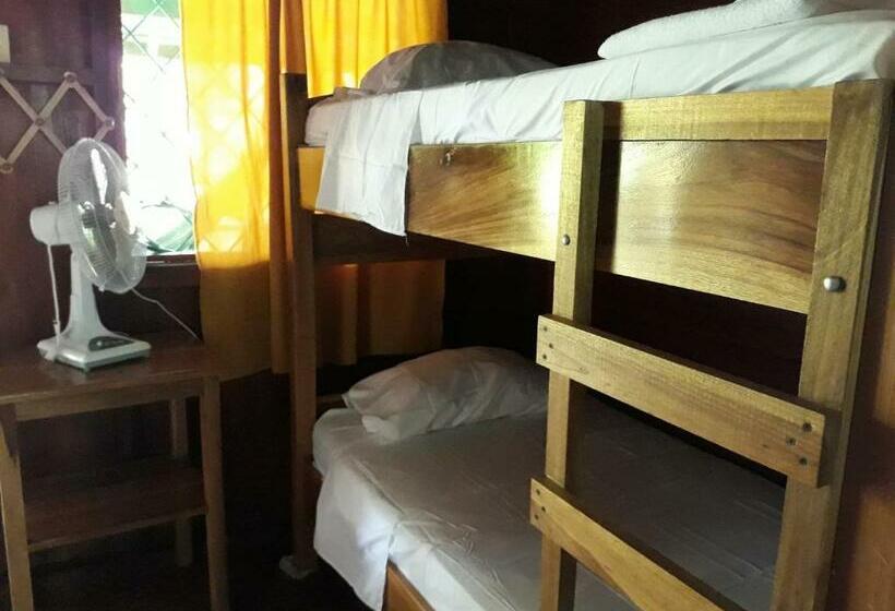 Quarto Familiar Superior, Cabinas Nirvana Ecolodge