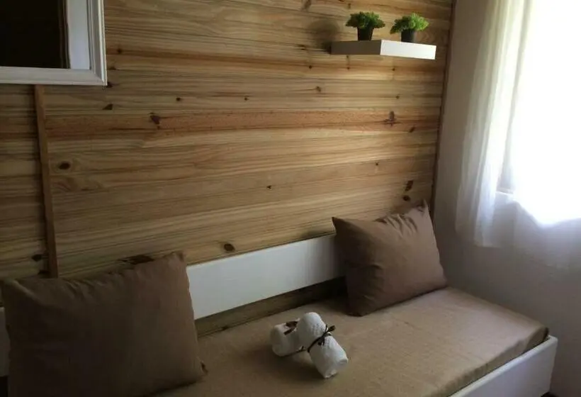 Standard Kolmen Hengen Huone, Quinta Esencia