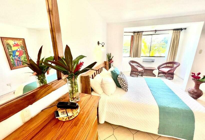 Люкс, Ecotica Boutique