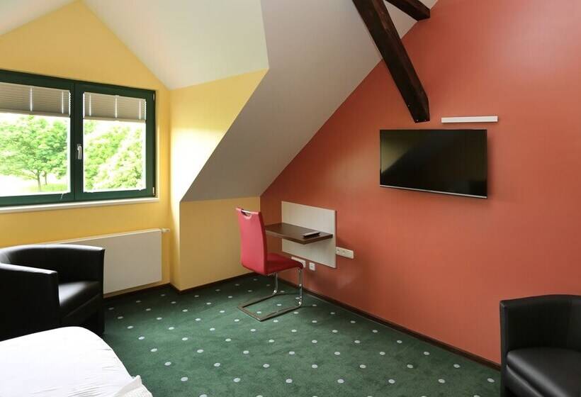 スタンダードルーム, Apartments Golfpark Schlossgut Sickendorf