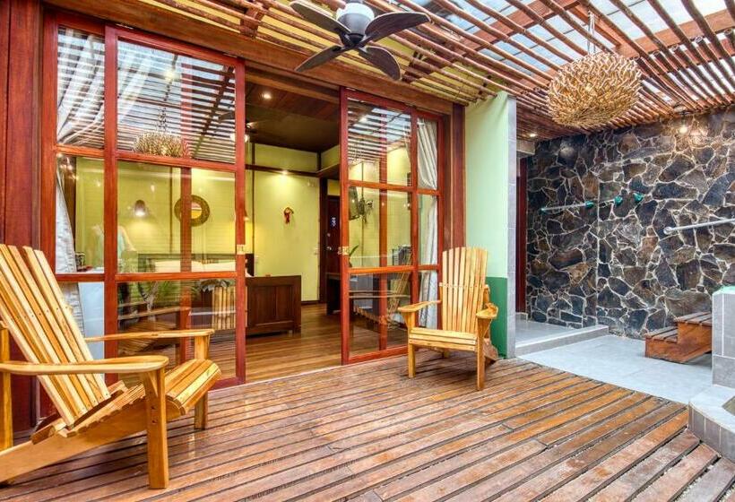 اتاق استاندارد, Banana Azul Adults Only