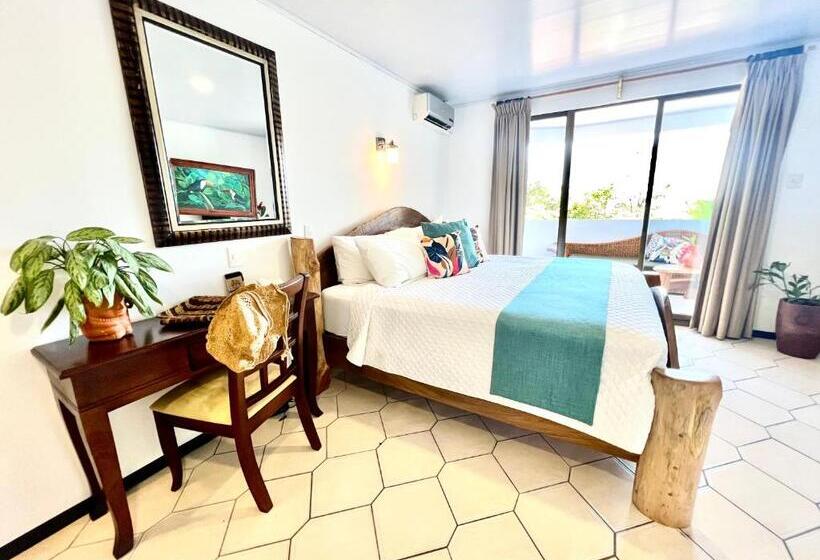 Люкс Deluxe Кровать Кинг, Ecotica Boutique