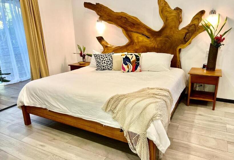 Бунгало Стандарт, Ecotica Boutique