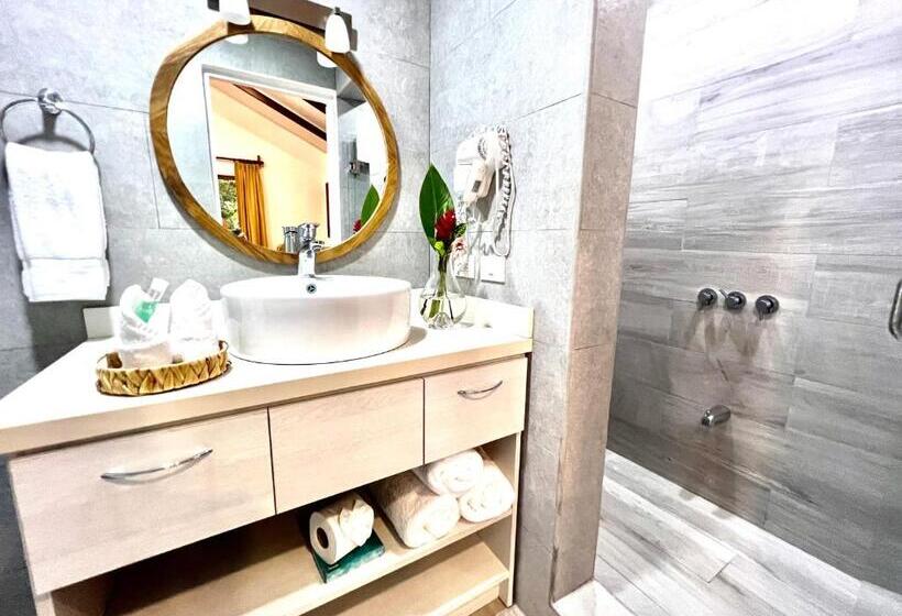 Бунгало Стандарт, Ecotica Boutique