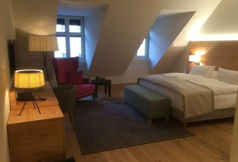 Sviitti, Gasthof Zufriedenheit