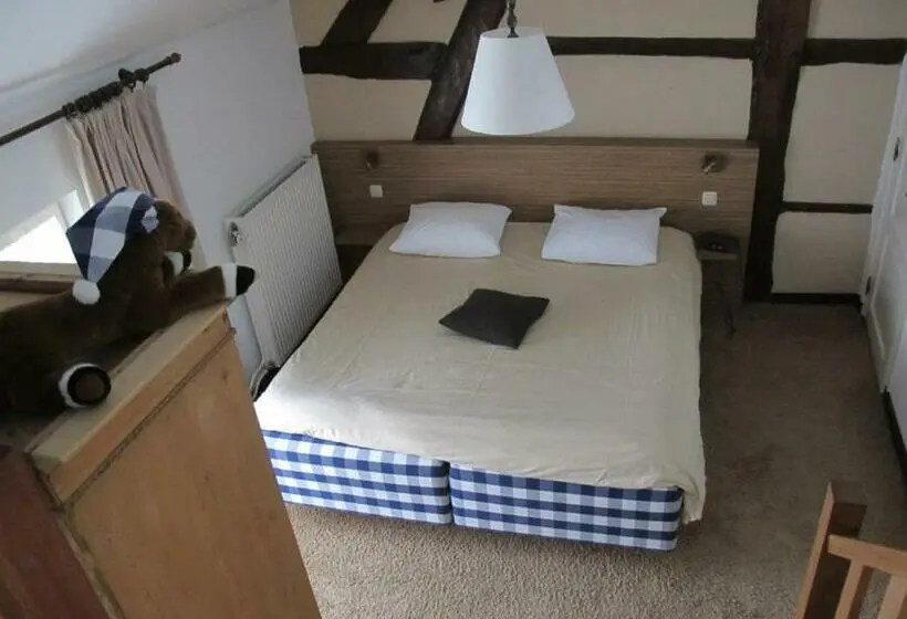 Sviitti, Hoeve De Plei