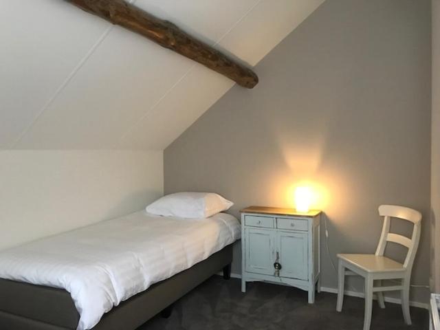 شقة غرفة واحدة, Hoeve De Plei