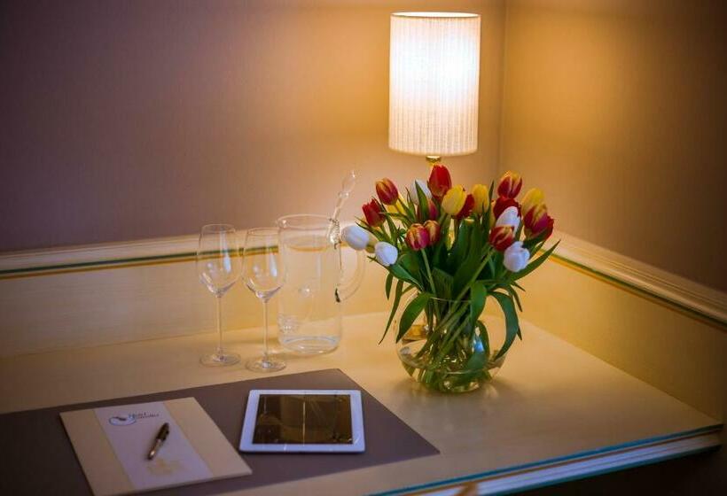 Номер Стандарт, Kandler