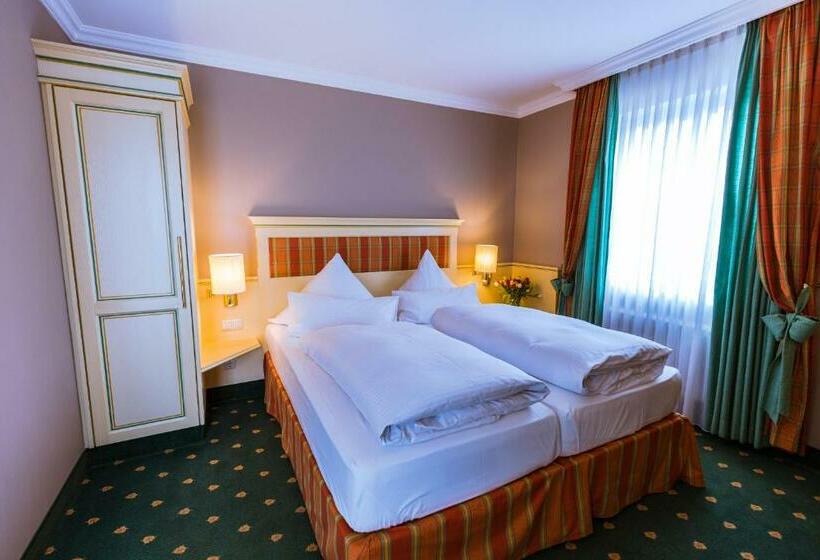 Номер Стандарт, Kandler