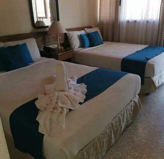 スタンダード４人部屋, La Siesta