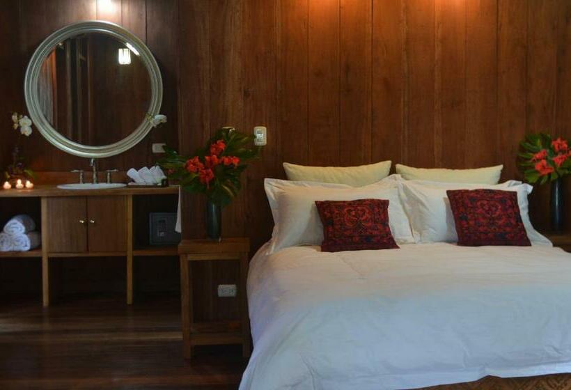 オーシャンビューデラックスルームバルコニー付き, Lanna Ban