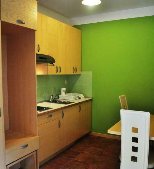 استودیوی استاندارد, Natura Amon