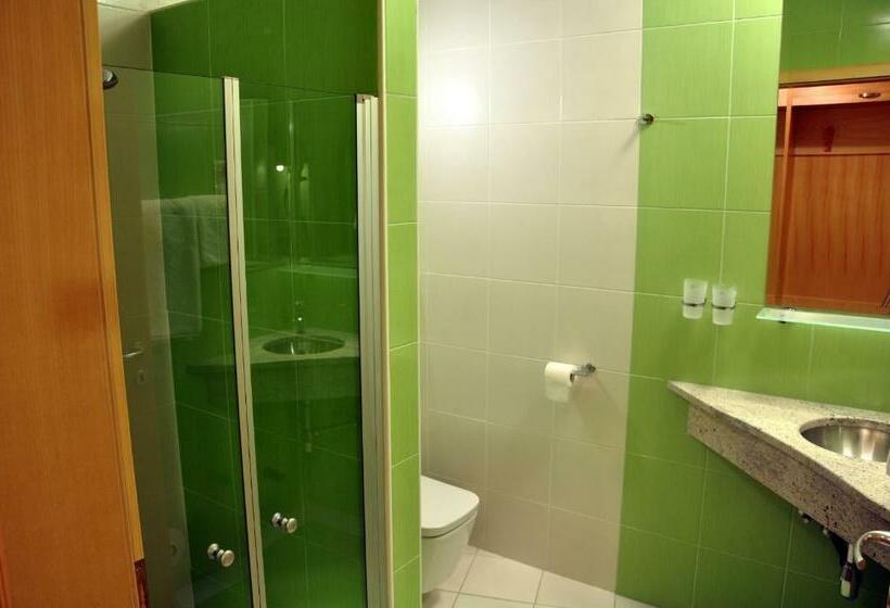 اتاق پرمیوم, Natura Amon