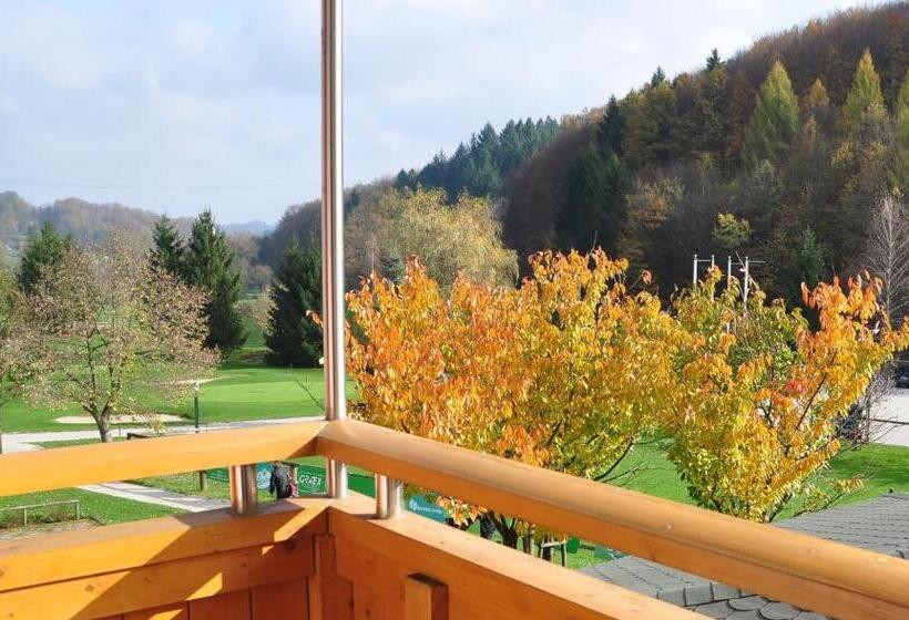 آپارتمان 1 خوابه, Natura Amon
