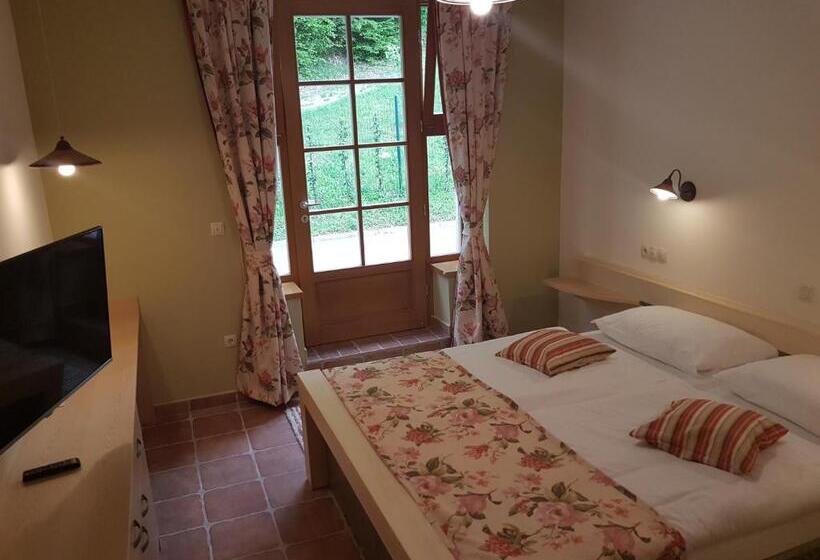 Suite with Terrace, Natura Amon