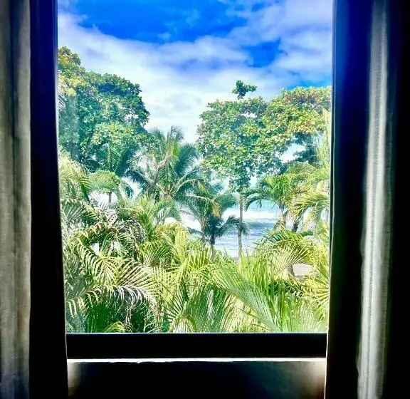 海の見えるスタンダードスタジオ, Ola Bonita Beachfront Apart