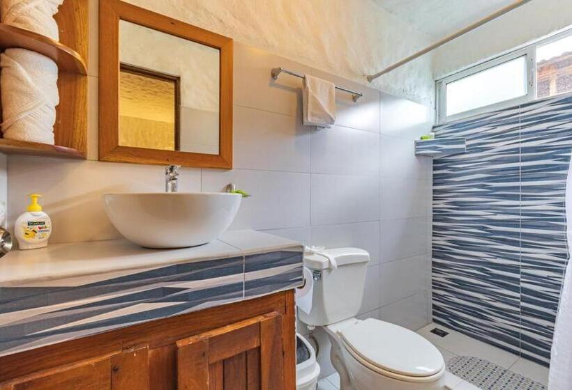 إستوديو قياسى, Ola Bonita Beachfront Apart