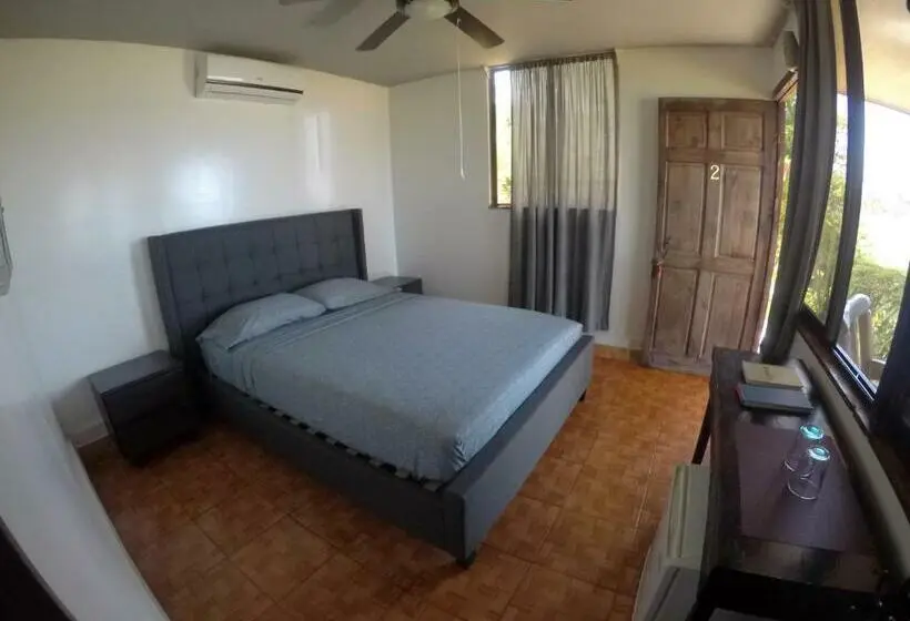 スタンダードルーム, Pacheco Tours Beach Cabins