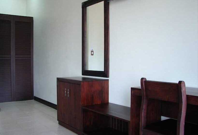 스탠다드 룸, Provincial