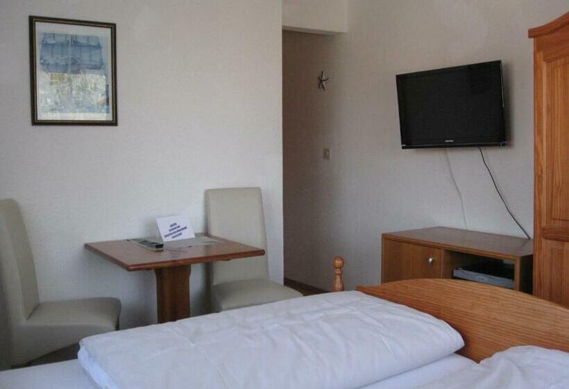 غرفة قياسية, Restaurant Cafe Caro