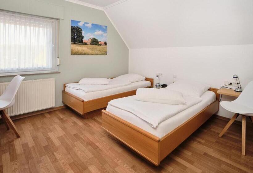 四人标准间, Restaurant Clemensaugust