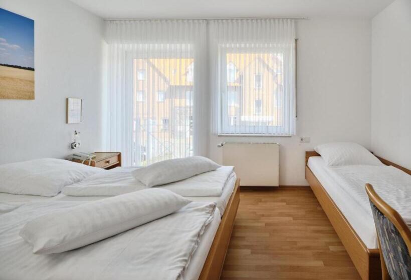 四人标准间, Restaurant Clemensaugust