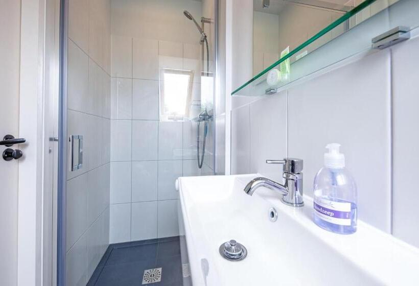 شقة غرفة واحدة, Restaurant Loodsmans Welvaren