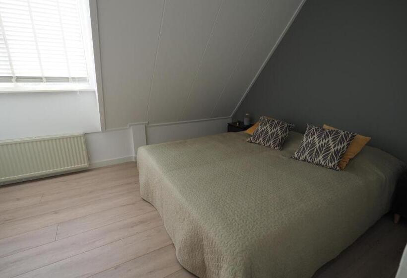 דירת חדר, Restaurant Loodsmans Welvaren