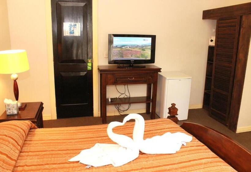 스위트, Sportsmens Lodge