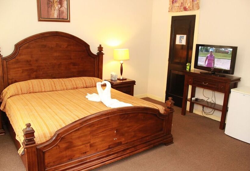 Люкс, Sportsmens Lodge